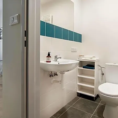 Apart Hostel 3* Poznan