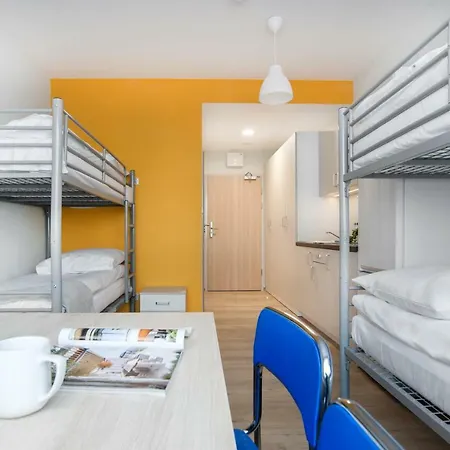 Apart Hostel Апарт-отель Познань